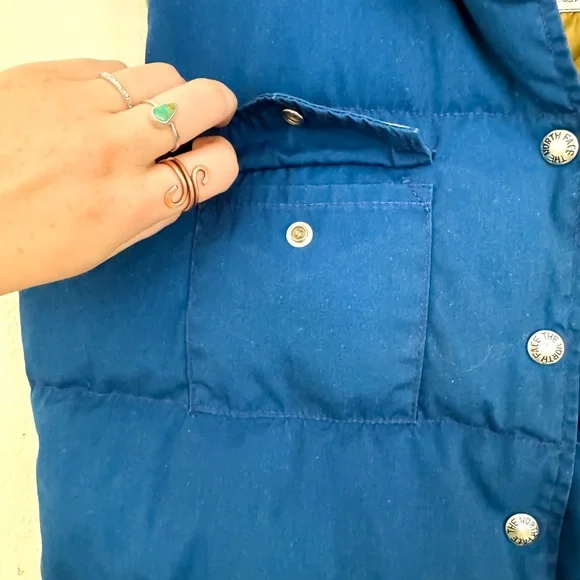 TRUE VINTAGE North Face Blue Quilted Puffy Vest - Picture 2 of 10